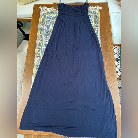 Strapless Maxi NavyBlue ‘Design History’ dress. Medium Elastic back panel. Soft! - Picture 2 of 5